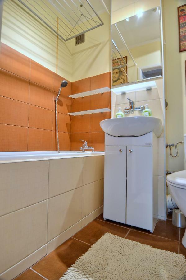 Sloneczny Apartament Grzybowska Варшава Екстер'єр фото